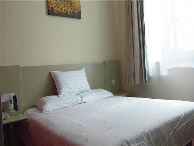 Hanting Express Sanya The First Market Branch Hotel Екстериор снимка