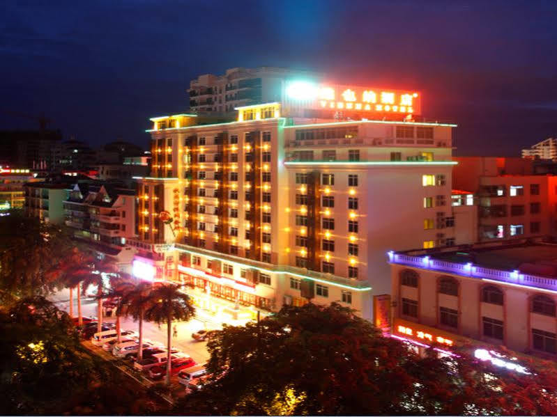 Hanting Express Sanya The First Market Branch Hotel Екстериор снимка